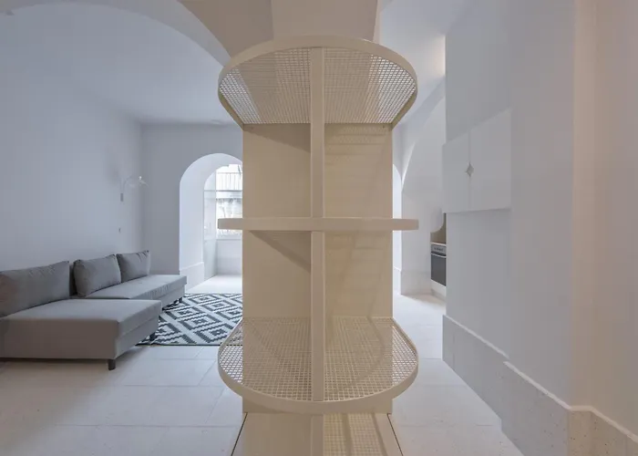 Alameda Terrace By Homing *