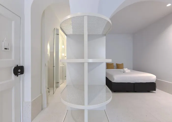 Alameda Terrace By Homing *