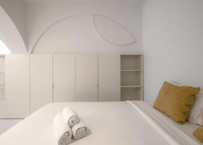 Alameda Terrace By Homing *